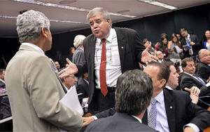 Valor é quase 10 vezes o empregado por senadores
