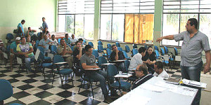 Reunião foi realizada no auditório da Polícia Civil (Foto: Marcos Boaventura)