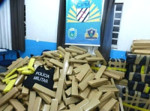 A droga encontrada pelos traficantes (Foto: Divulgação)
