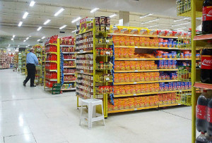 Pesquisa revela que consumidor gastará mais para fazer compras