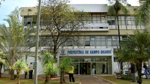 Campo Grande tem hoje é dois prefeitos: um cassado e outro afastado