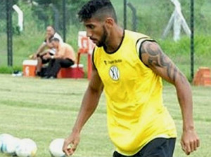 Cláudio Canavarros, lateral direito do XV de Piracicaba