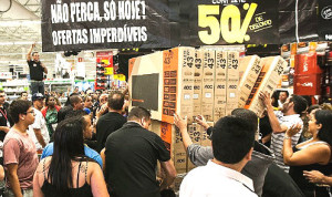 Vendas do varejo abrem 2016 com queda de 1,5%, pior janeiro desde 2005