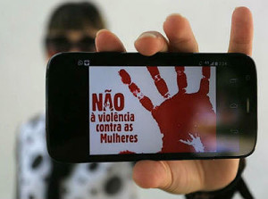 O autor afirmou que a violência contra a mulher é uma triste realidade no país