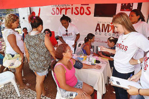 Alguns ônibus foram disponibilizados para transportar as mulheres
