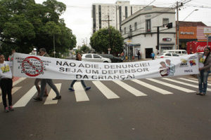 Técnicos expuseram faixas de alerta para a população