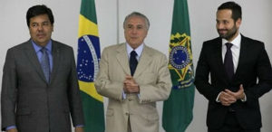 Calero (à dir.): de secretário nacional a ministro da Cultura em menos de uma semana
