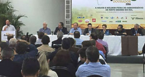 Abertura da feira que está em sua 52ª edição e que contou com a participação de mais de 150 pessoas