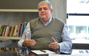 Marun  comemorou a entrega das 1015 unidades 