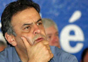 Aécio Neves defende a volta do financiamento de empresas para campanhas eleitorais