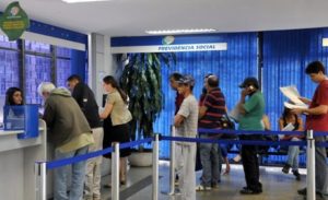 Levantamento mostra que mais de 80% dos benefícios de auxílio-doença em maio de 2015 eram suspeitos de irregularidades