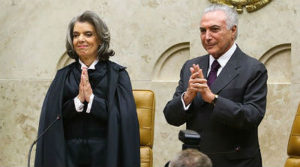 Posse de Cármen Lúcia vira ato contra a corrupção