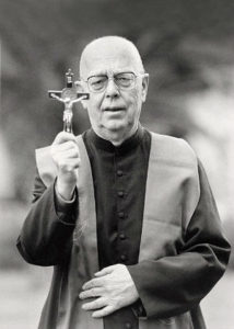 Padre Gabriele Amorth morre aos 91 anos