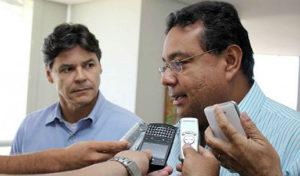 Prefeito Paulo Duarte (PDT) e Ruiter candidato pelo PSDB