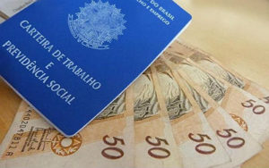 A estimativa de inflação medida pelo Índice de Preços ao Consumidor Amplo (IPCA) ficou em 4,8% para 2017