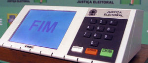 Eles tiveram as candidaturas indeferidas e dependem de decisão da Justiça Eleitoral