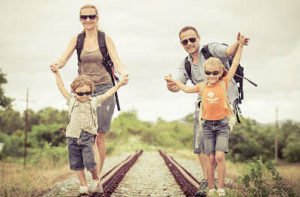 Uma viagem entre pais e filhos que seja divertida e útil para todos