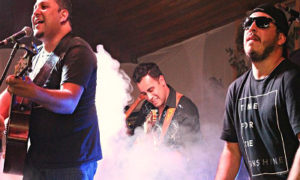 Trio MusiAto, agitando a abertura do encontro