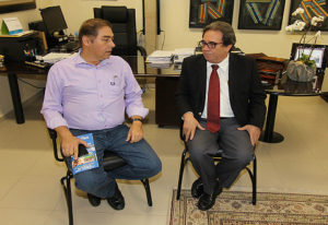 Prefeito Alcides Bernal (PP) se reuniu com o conselheiro Iran Coelho das Neves