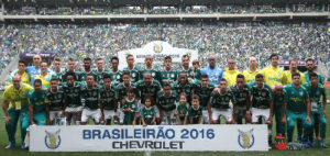 Alviverde bateu catarinenses com gol de Fabiano