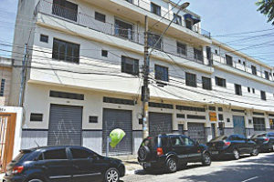 Endereço registrado como sede da Rede Seg Gráfica e Editora é uma sala comercial em um bairro da periferia de São Paulo