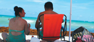 Ao menos 3/4 das pessoas reservam viagens para levantar moral