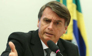 Deputado afirma que tem conversado com o pastor em busca de apoio para as próximas eleições