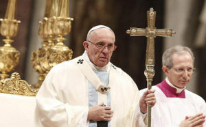 O papa Francisco disse que o"terrorismo fundamentalista é fruto de uma grave miséria espiritual e de uma notável pobreza social"Agência Lusa/