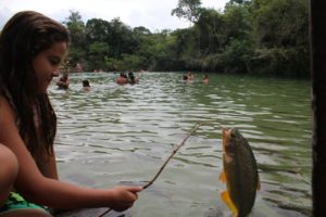 Cidade turística atrai multidão para data festiva - Foto: Denilson Pinto