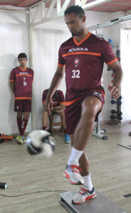 O ex-jogador do Flamengo ganhará mais que o meia Radamés, que também é conhecido por ser marido da atriz Viviane Araújo