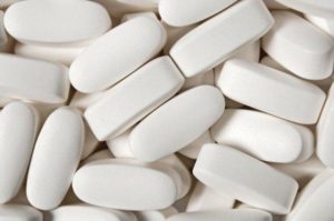Alguns tipos de anti-inflamatórios não-esteroides aumentam o risco de parada cardíaca - Foto: Reprodução