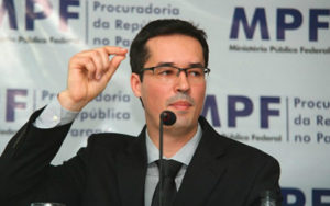 Esta é a primeira ação de improbidade administrativa contra um partido envolvido no escândalo do petrolão