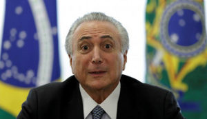 "Choveram" críticas ao presidente nas redes sociais