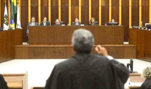 Julgamento no Tribunal de Justiça do Distrito Federal e Territórios