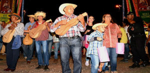 Cururueiros durante a festa de São João, em Corumbá. Foto: Renê Márcio Carneiro/PMC