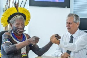 Cacique Raoni e Antonio Fernandes Toninho Costa Divulgação/Funai